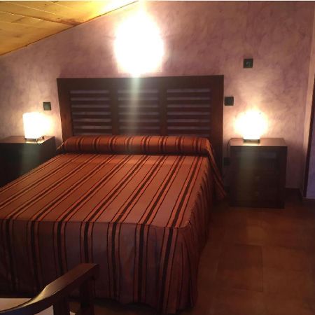 Hotel El Soportal De Uceda Esterno foto