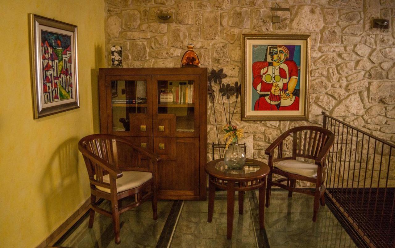 Hotel El Soportal De Uceda Esterno foto