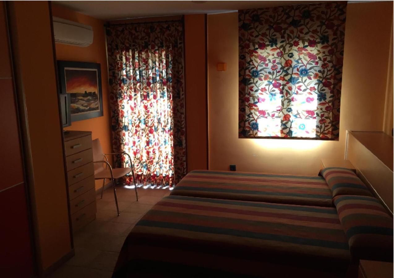 Hotel El Soportal De Uceda Esterno foto