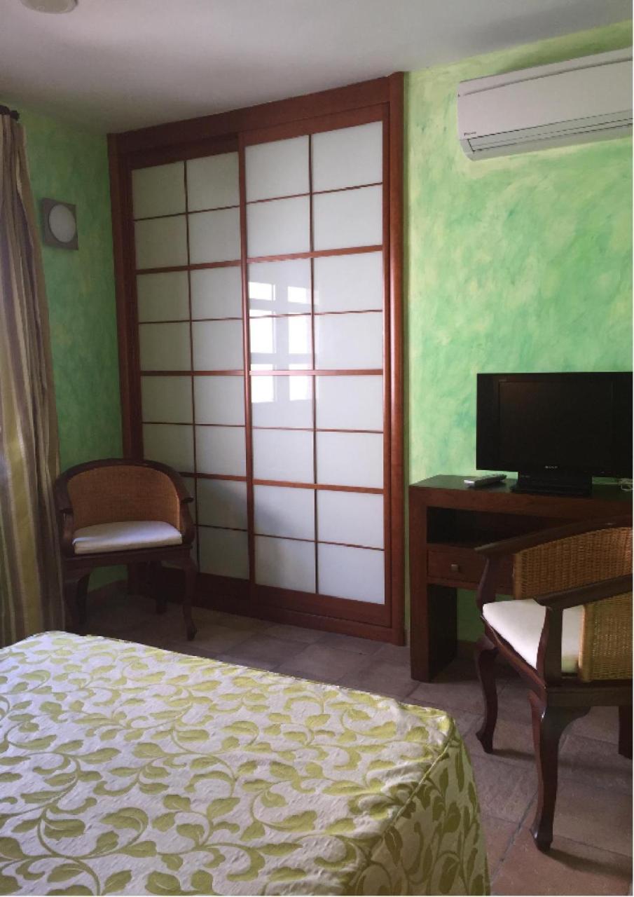Hotel El Soportal De Uceda Esterno foto
